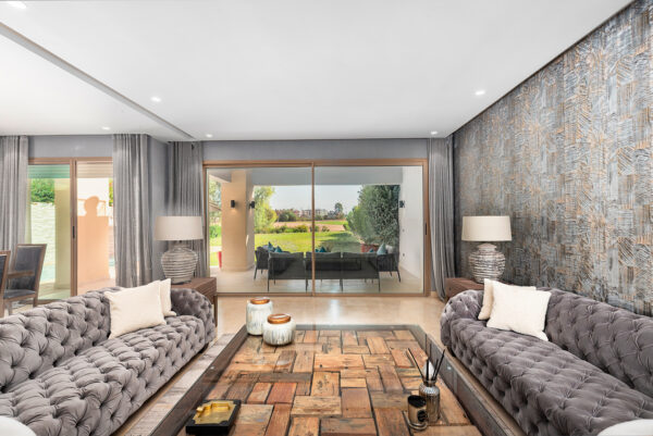 salon villa airbnb booking marrakech